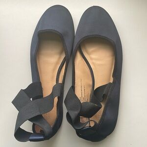 Mossimo navy ballet flats shoes